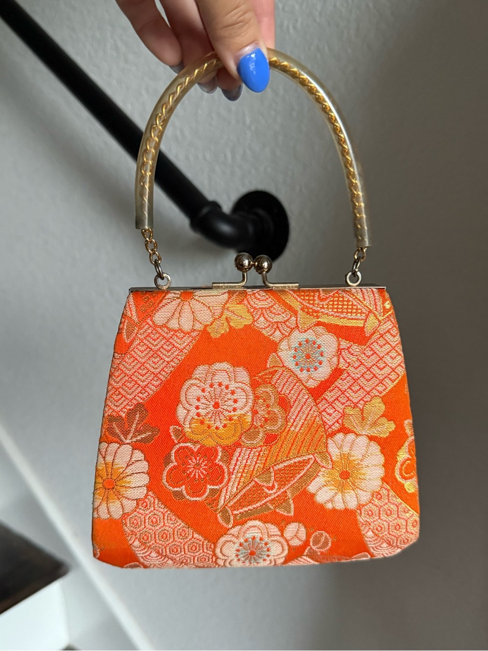 Vintage Japanese Silk Brocade Kimono
Handbag Clasp Purse Orange Floral Gold Mini